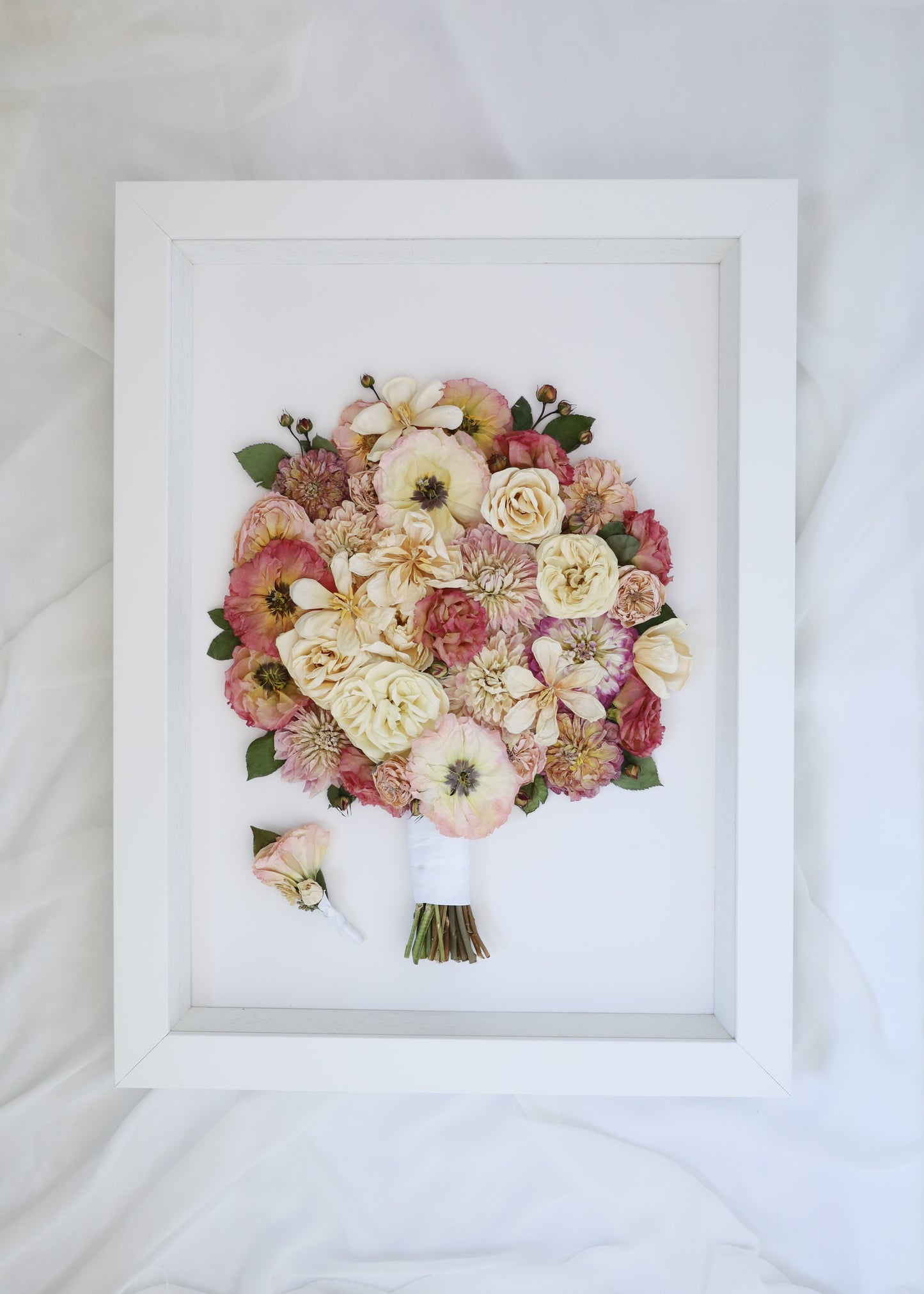 Framed Preserved Bouquet - size 60x 80